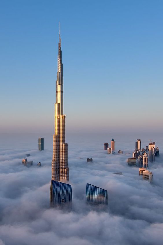 Dubai : zoom sur la Burj Khalifa, la plus haute tour du monde